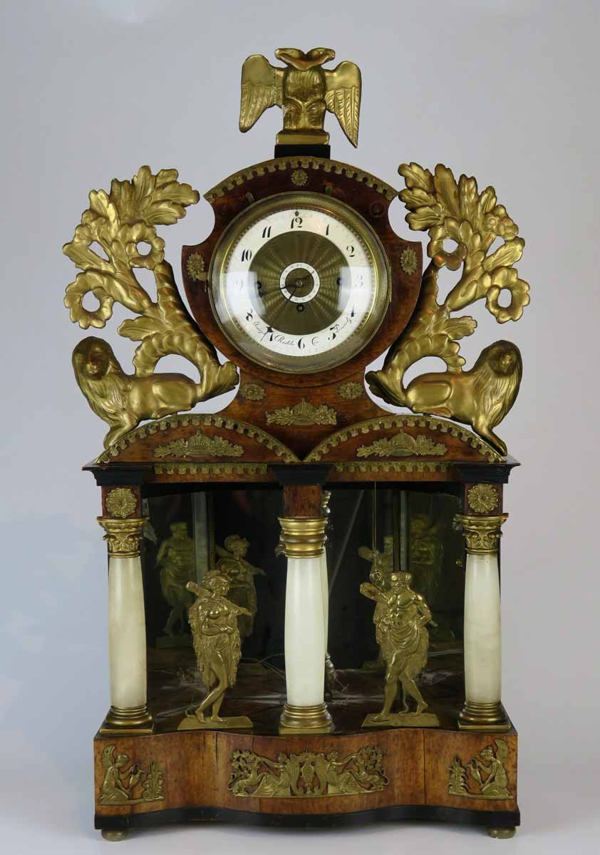 Empírové hrací sloupkové hodiny ve schránce