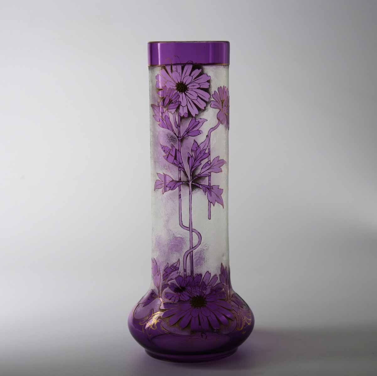 Secesní cameo váza "Chrysantémy" - Riedel