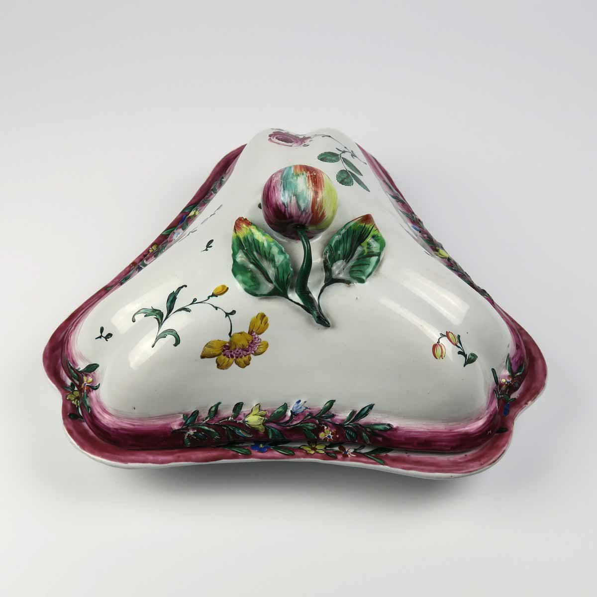 Trojboká mísa s víkem - Holíč