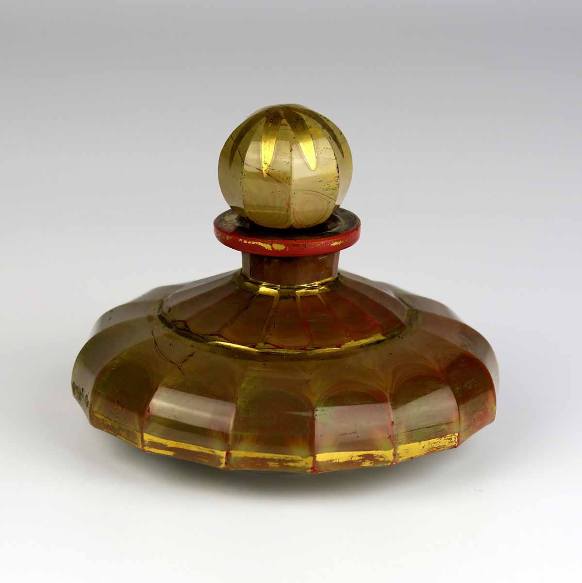 Biedermeierový lithyalinový flakon