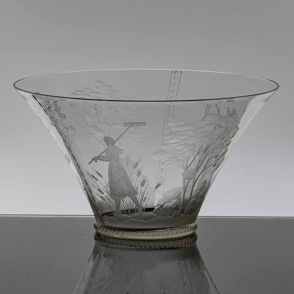 Art deco mísa s motivem sklizně