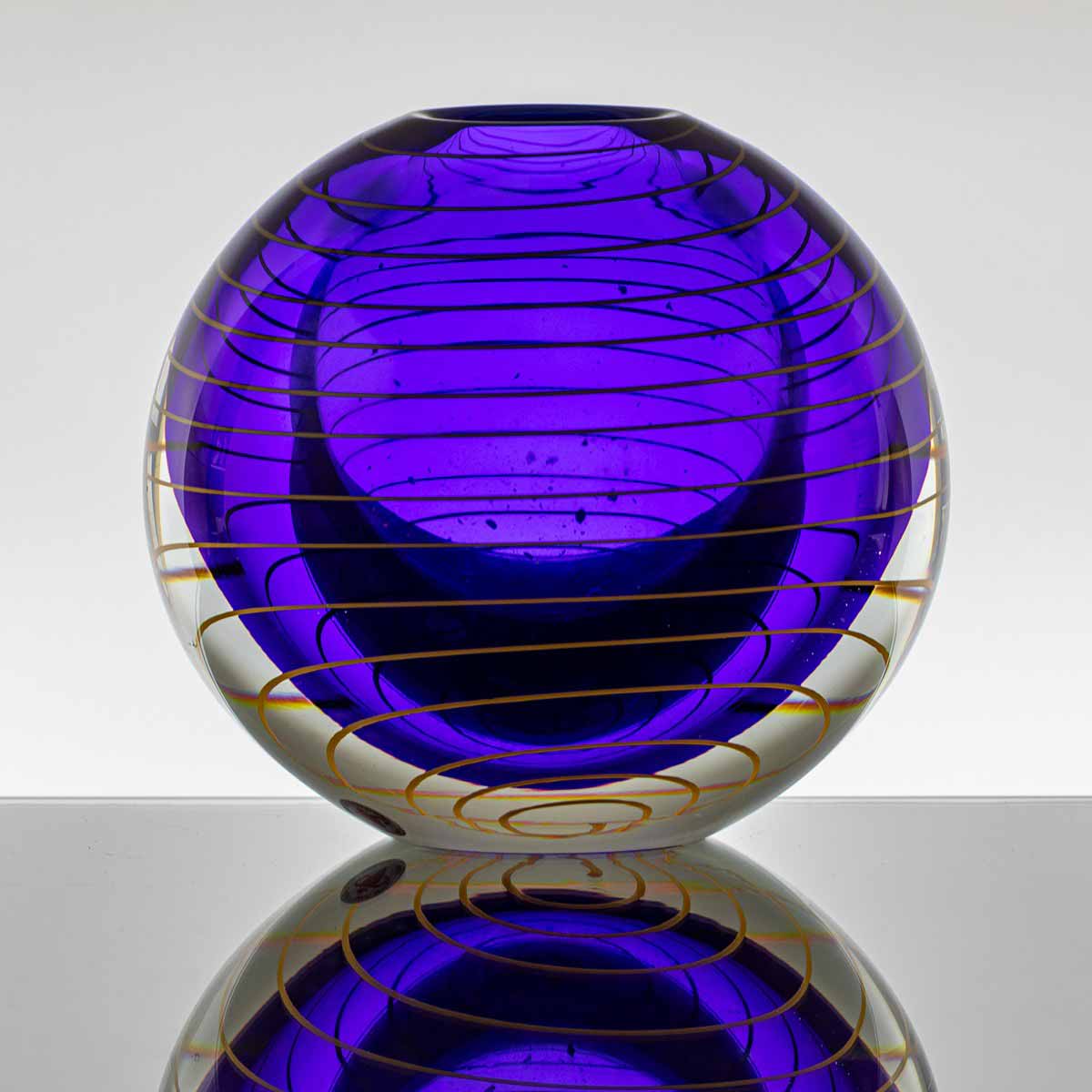 Stanislav Libenský (1921 - 2002) - Váza se zatavenou spirálou