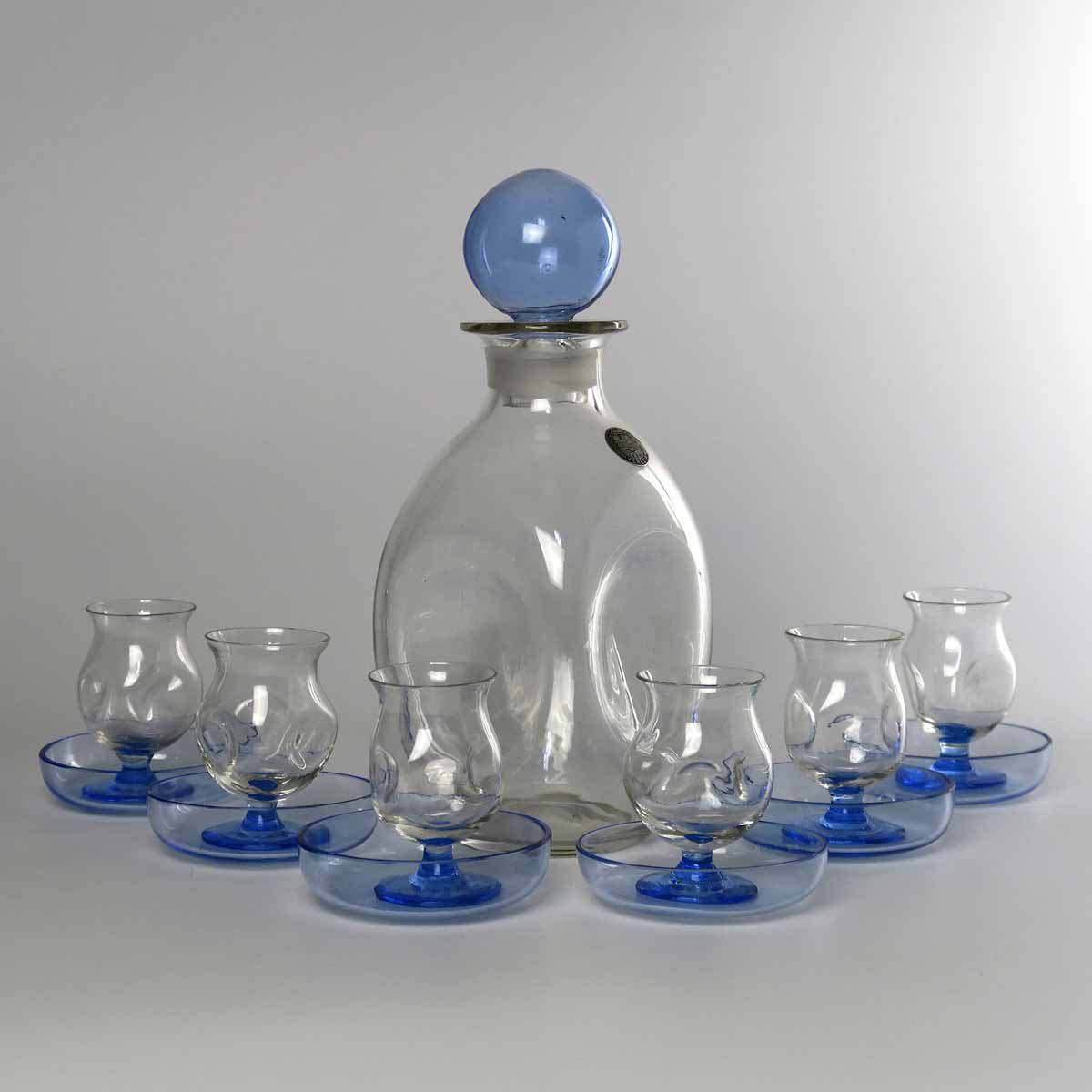 Karafa se 6 odlivkami a 6 talířky - Murano