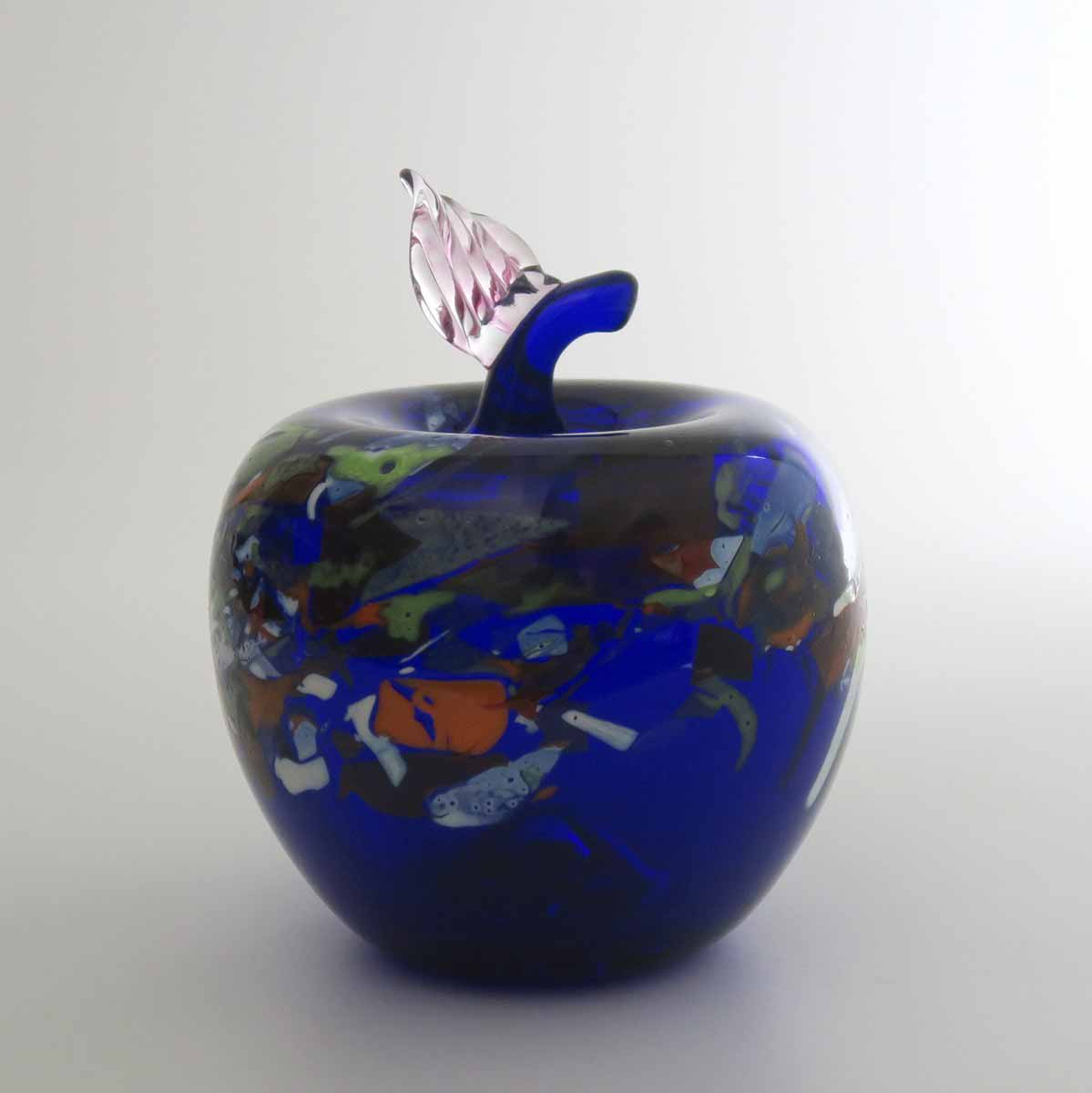 René Roubíček (1922 - 2018) - Jablko