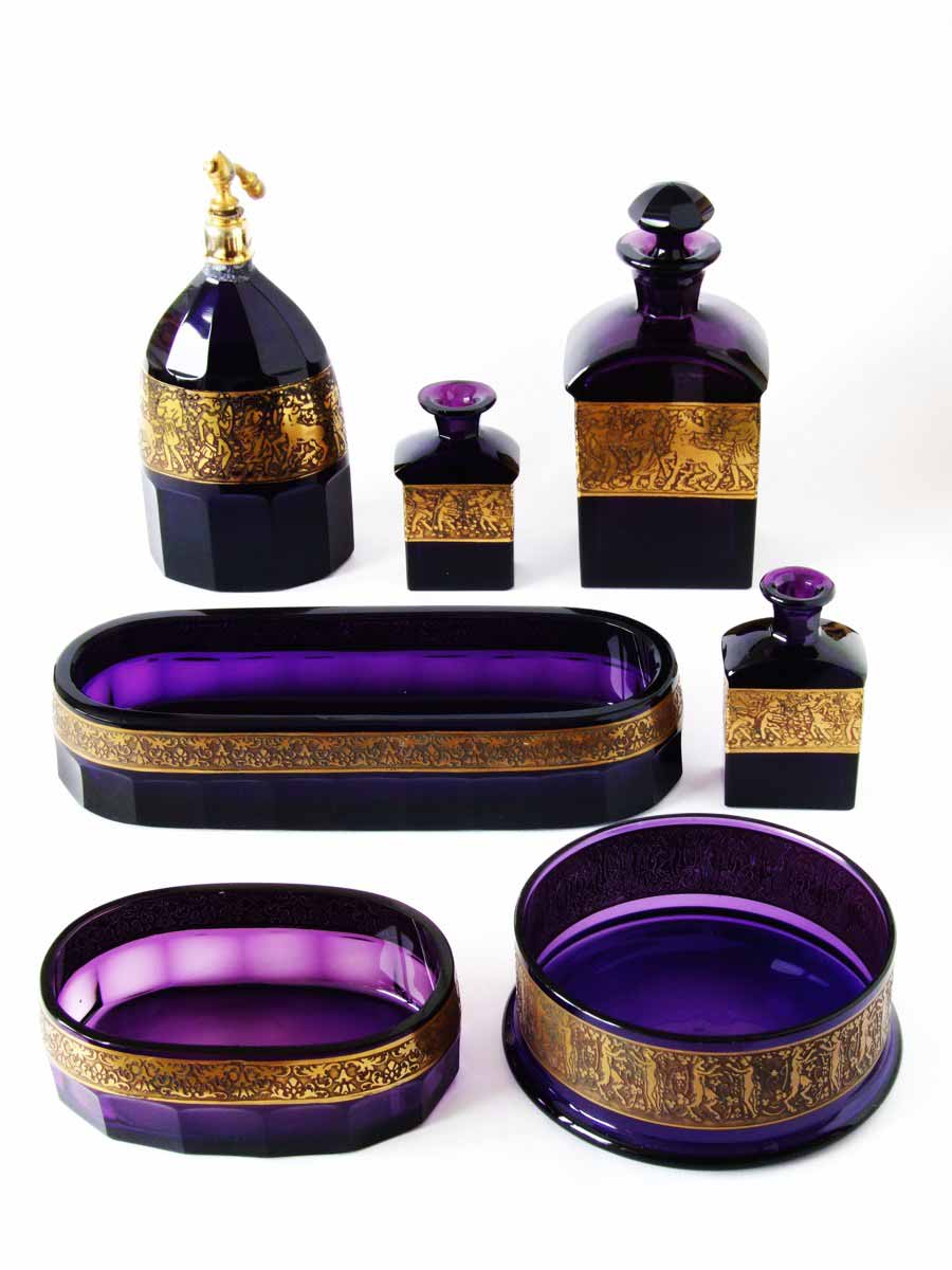 Toaletní souprava, Moser