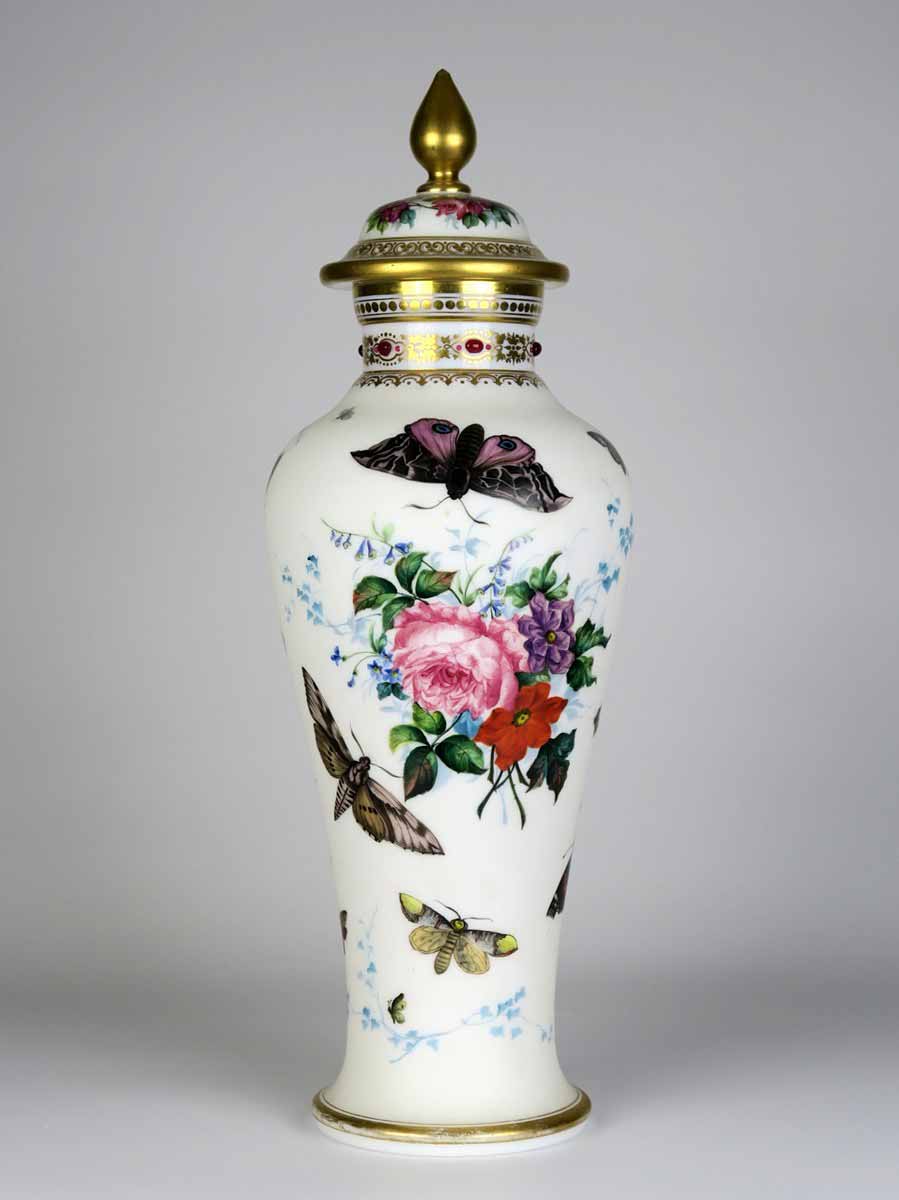 Váza s víkem - Harrachov