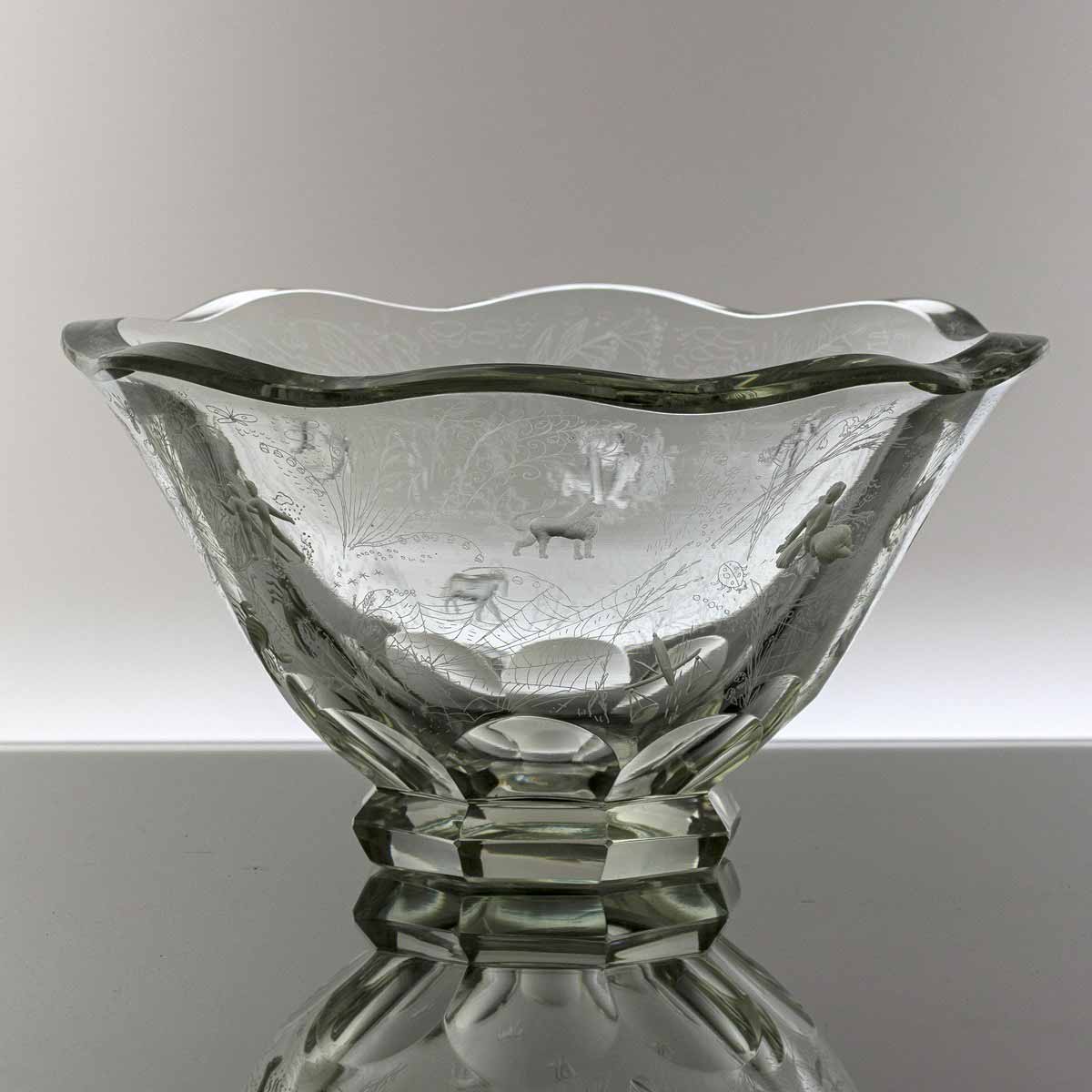 Jiřina Pastrnková (1908 - 1987) - Mísa "Zvěrokruh"