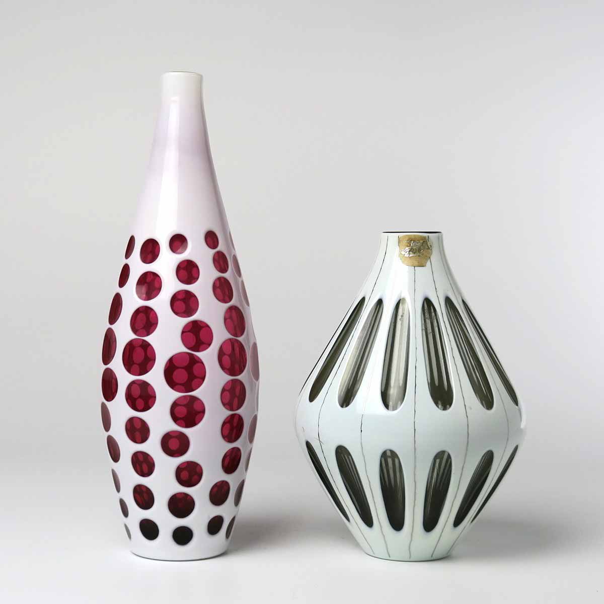 Dvě vázy v bruselském stylu