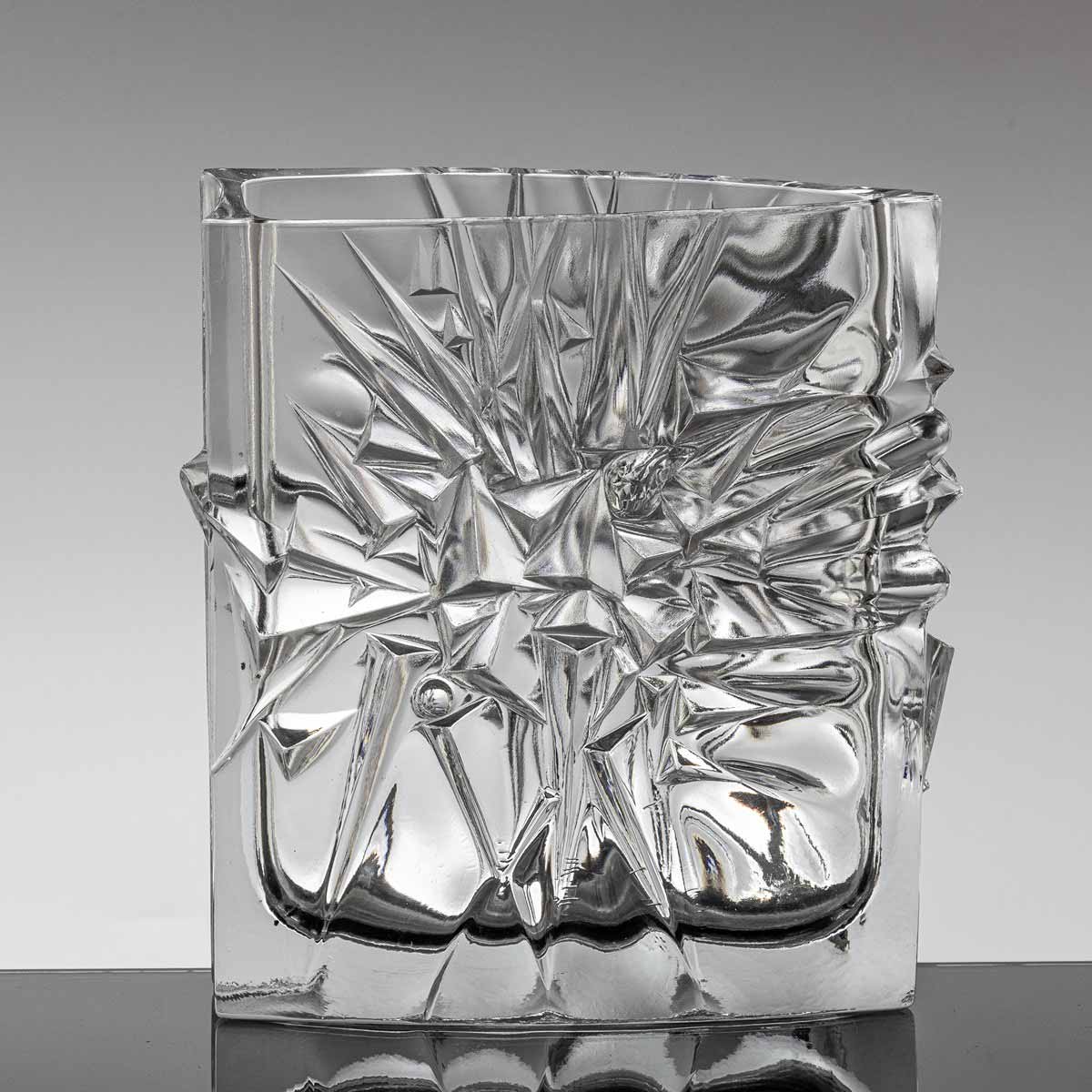 Ladislav Oliva (1933) - Žardiniéra a mísa