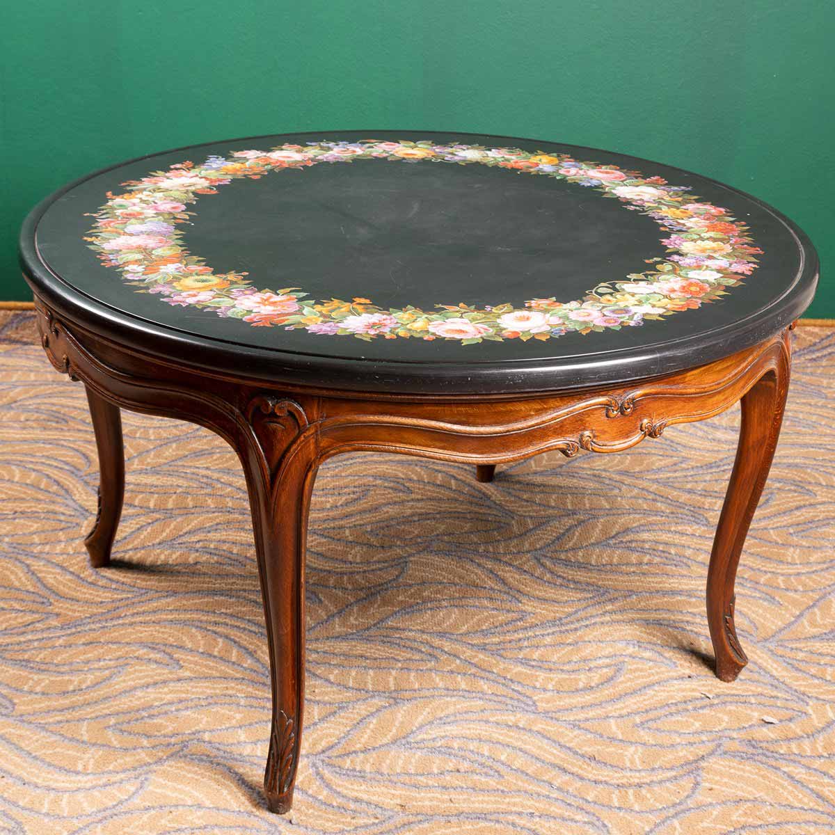 Kruhový stůl s mikromozaikou