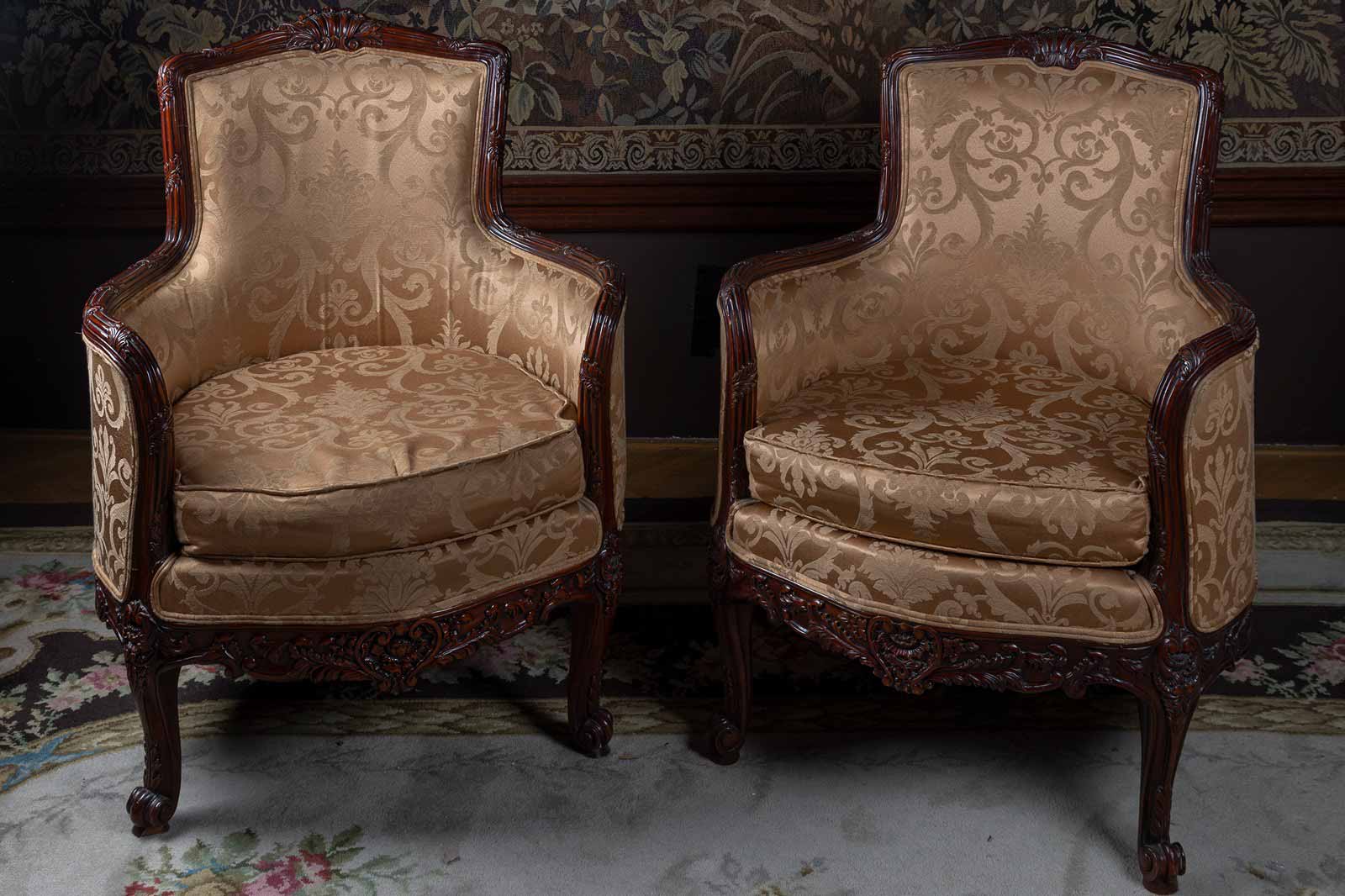 Sada 5 křesel v rokokovém stylu