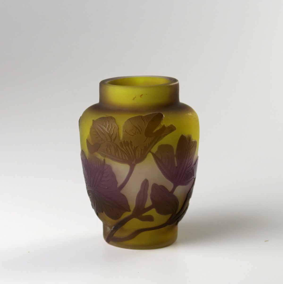 Secesní vázička, Gallé