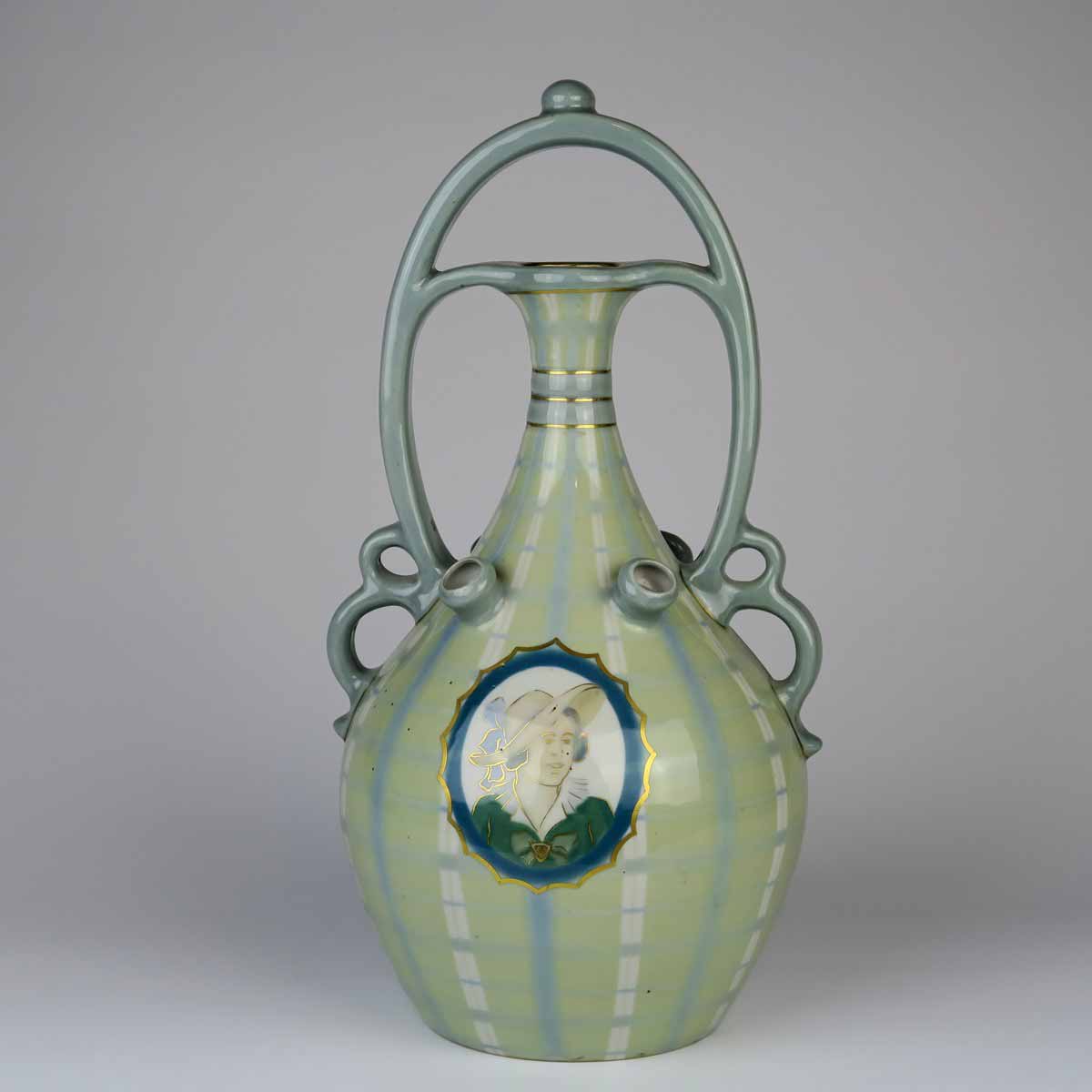 Velká dvouuchá váza