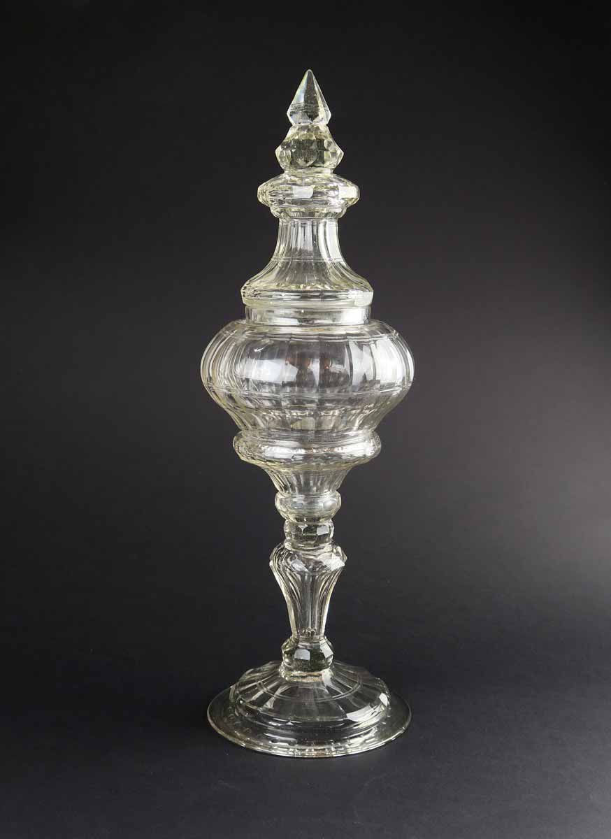 Barokní pohár s víkem