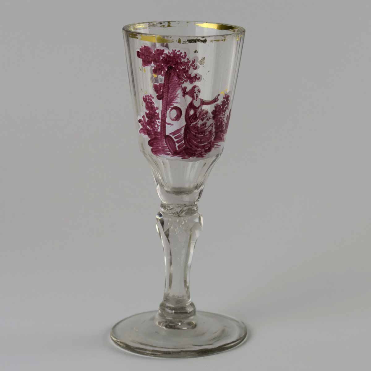 Rokokový pohárek na víno