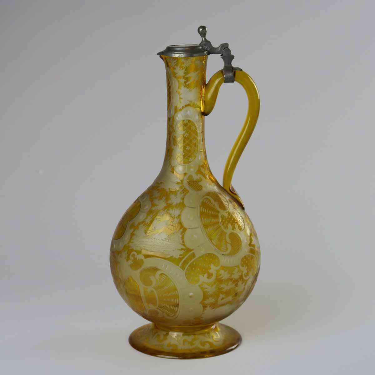 Džbánek s víčkem