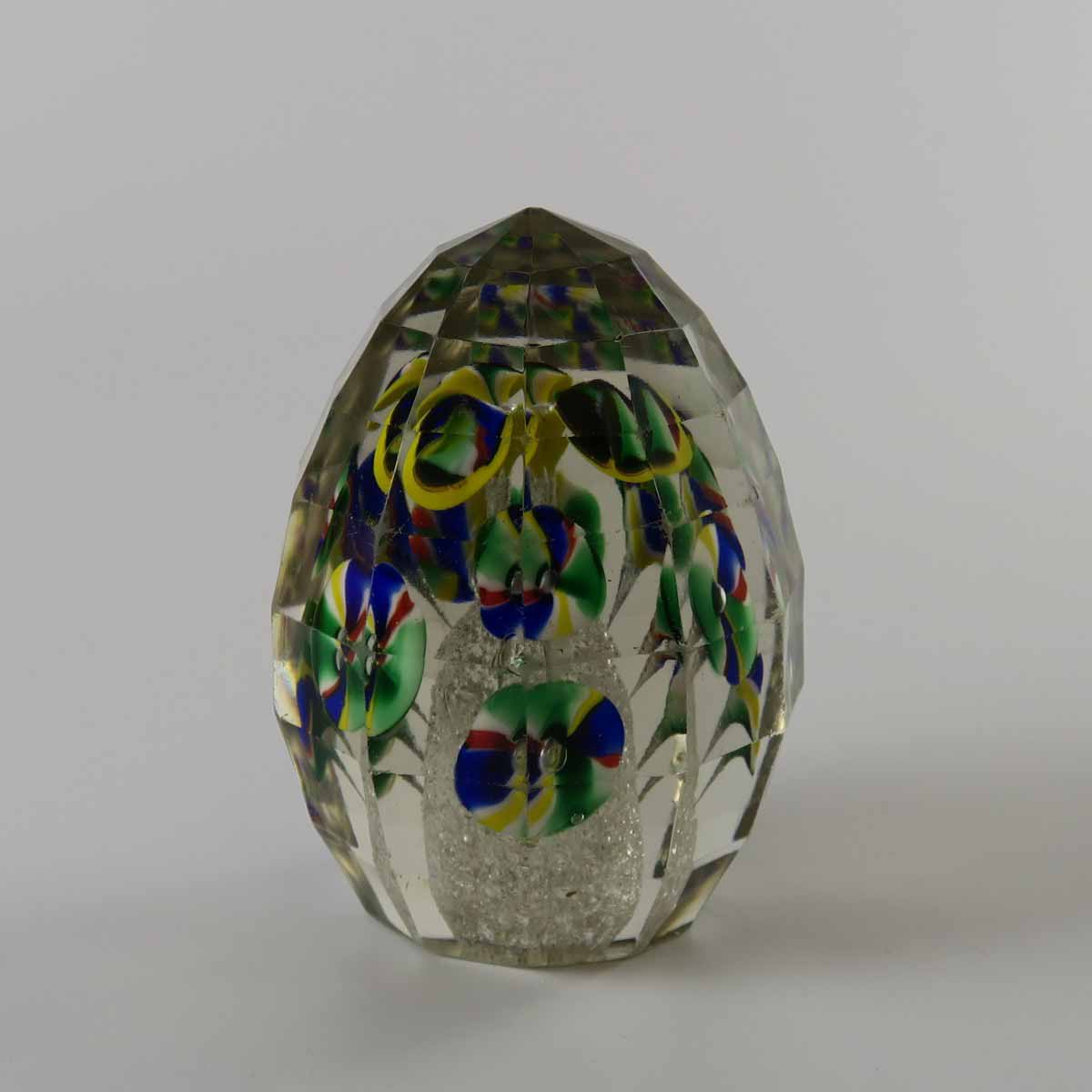 Skleněné těžítko