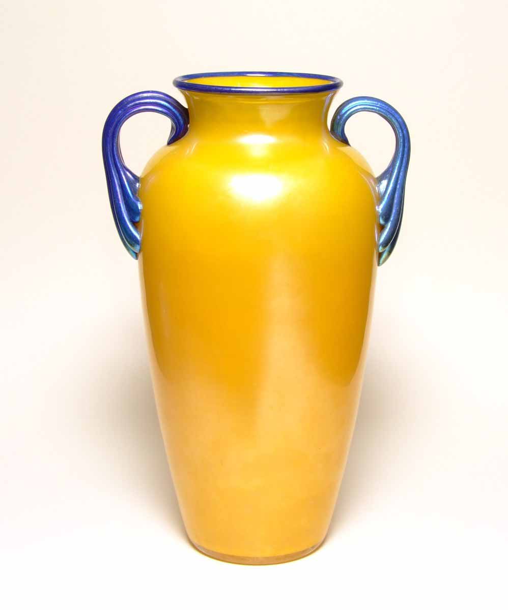 Váza ve stylu art deco, Loetz