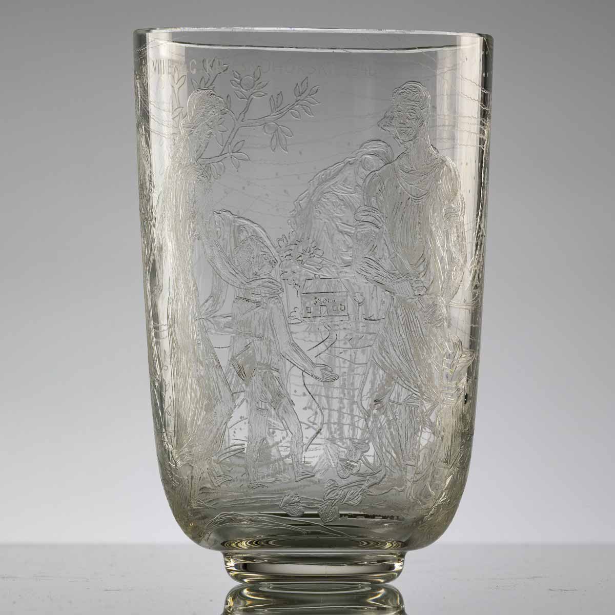 J. Mrva  připsáno - Váza