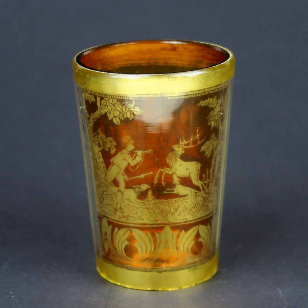 Dvojstěnná číška "Lov jelena"