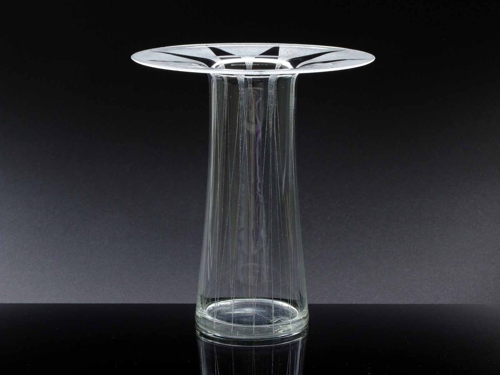 Stanislav Libenský (tvar) - Váza