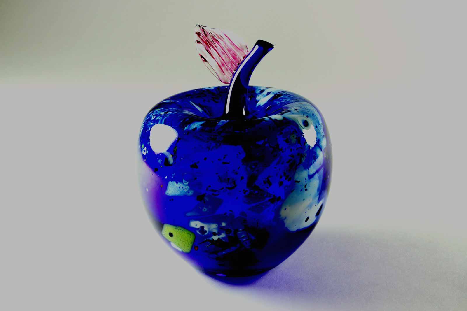 René Roubíček - Jablko