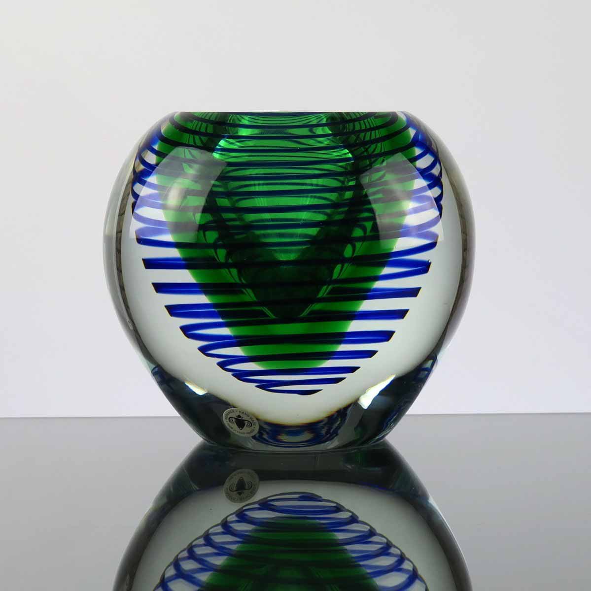 Stanislav Libenský - Váza se zatavenou spirálou