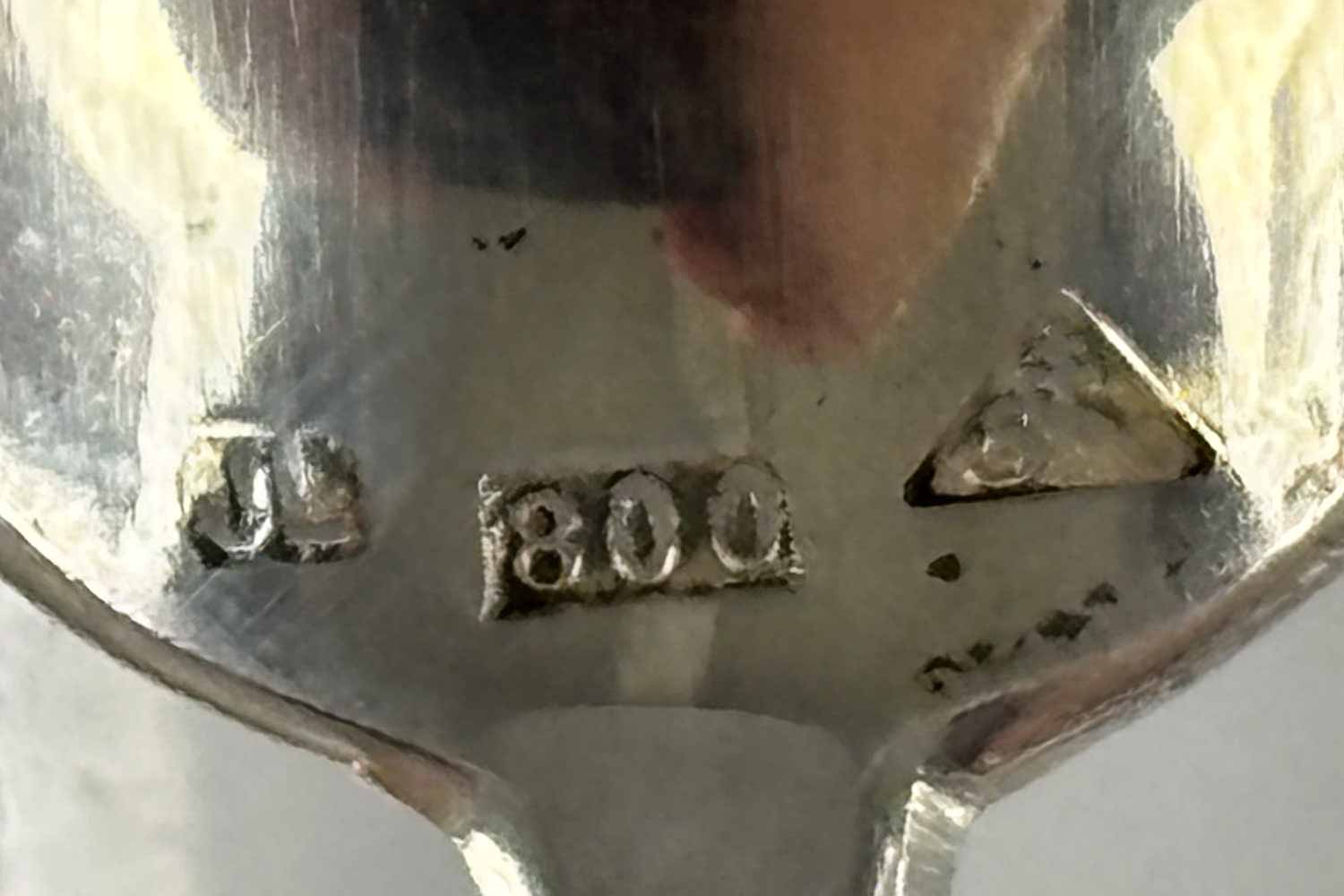 1096-28b.jpg